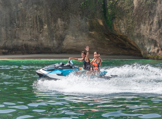 En Vallarta Mágico tenemos más de 10 años brindando experiencias a todos nuestros clientes y amigos. Queremos que vivas las mejores aventuras y en los mejores lugares.