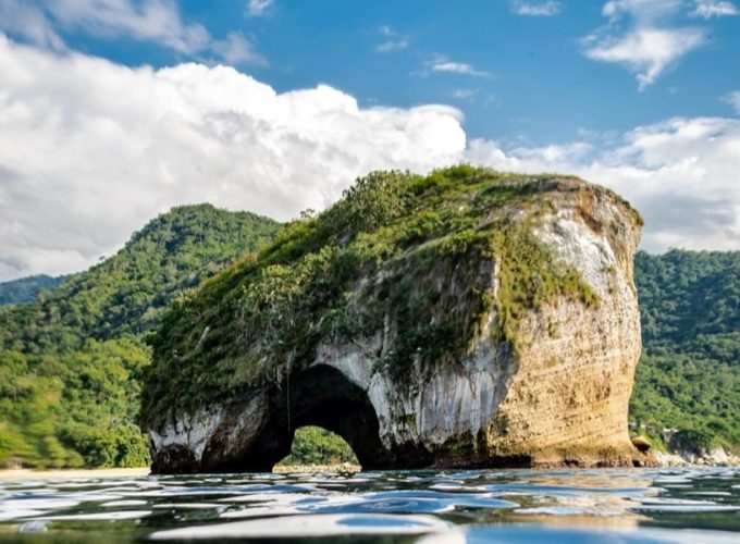 En Vallarta Mágico tenemos más de 10 años brindando experiencias a todos nuestros clientes y amigos. Queremos que vivas las mejores aventuras y en los mejores lugares.