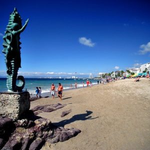 Playa Los Muertos Puerto Vallarta